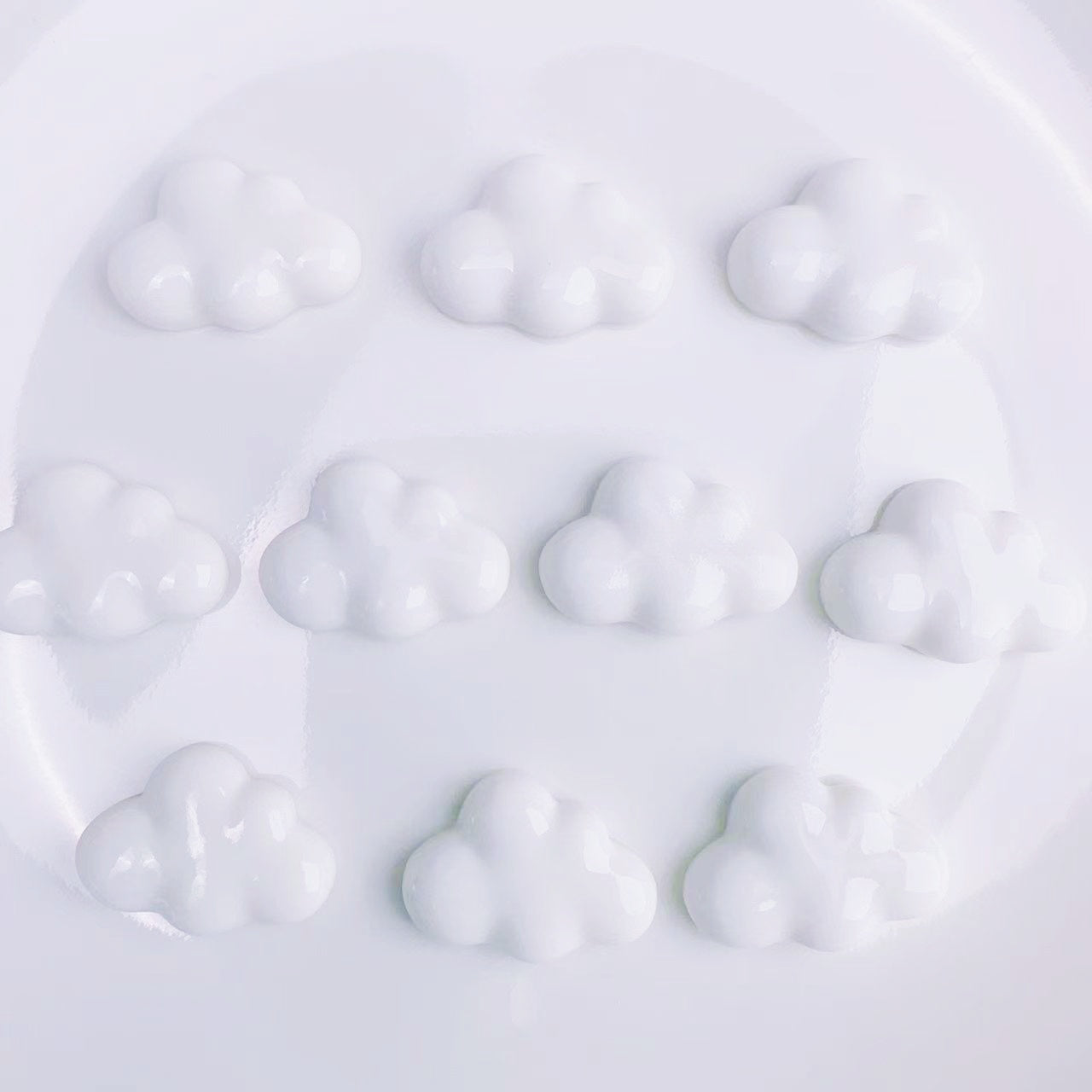 WT006 White Clouds Set