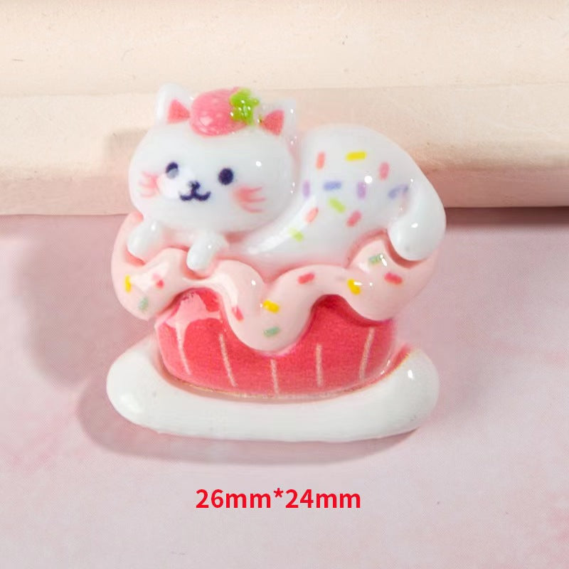 #A001 Cat Cake Charm