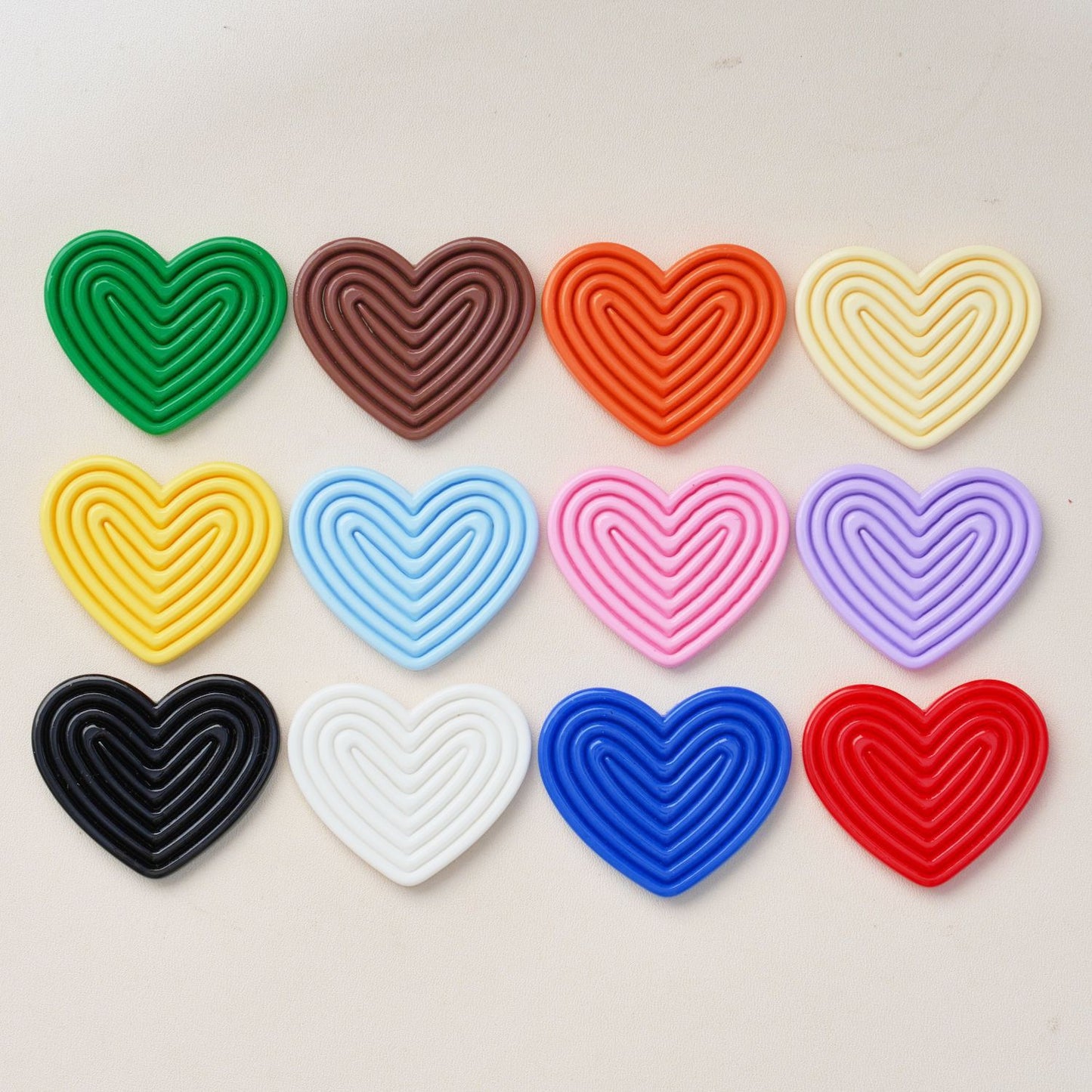 #B07 Solid Color Heart-shaped Board Multiple Colors Mix