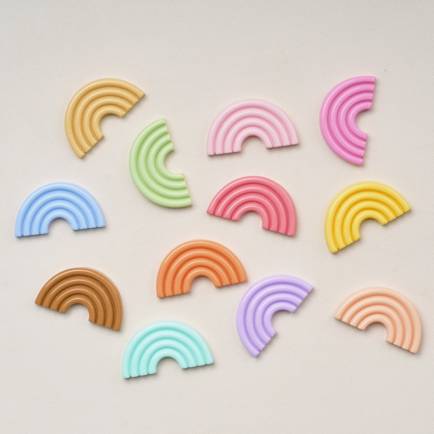 #B17 Small Size Solid Color Rainbow-shaped Board Multiple Colors Mix