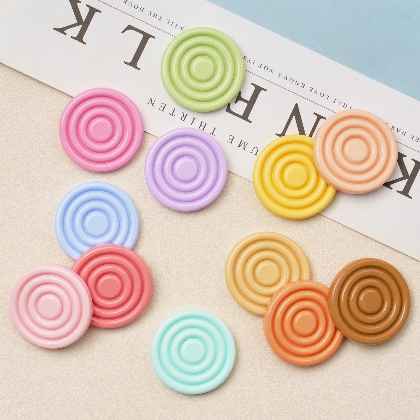 #B13 Small Size Solid Color Round-shaped Board Multiple Colors Mix