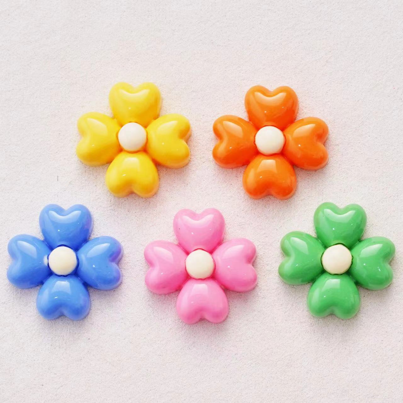 #F007 Glossy Colored Four-leaf Clover