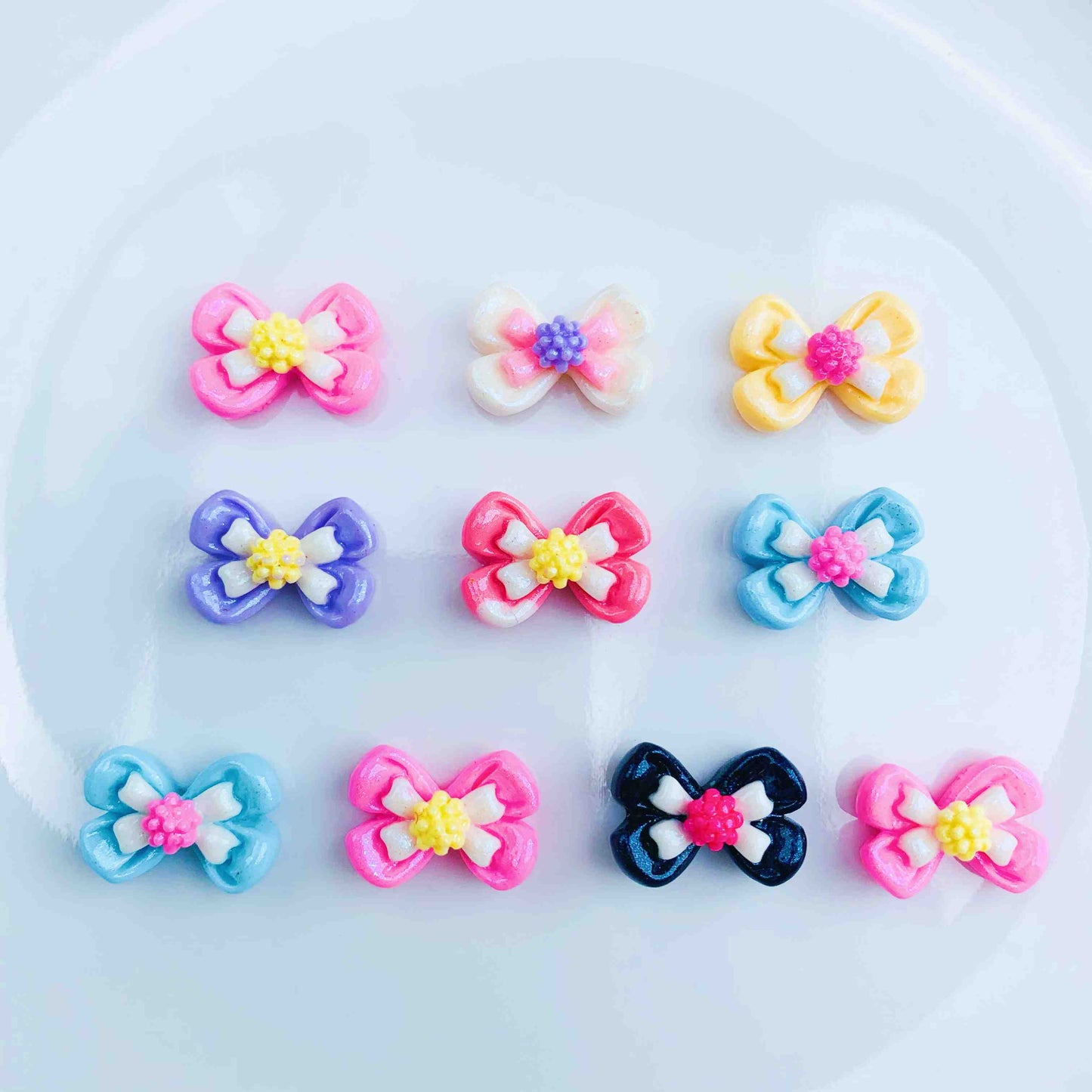 BT103 Small Size Bowtie Charm Set