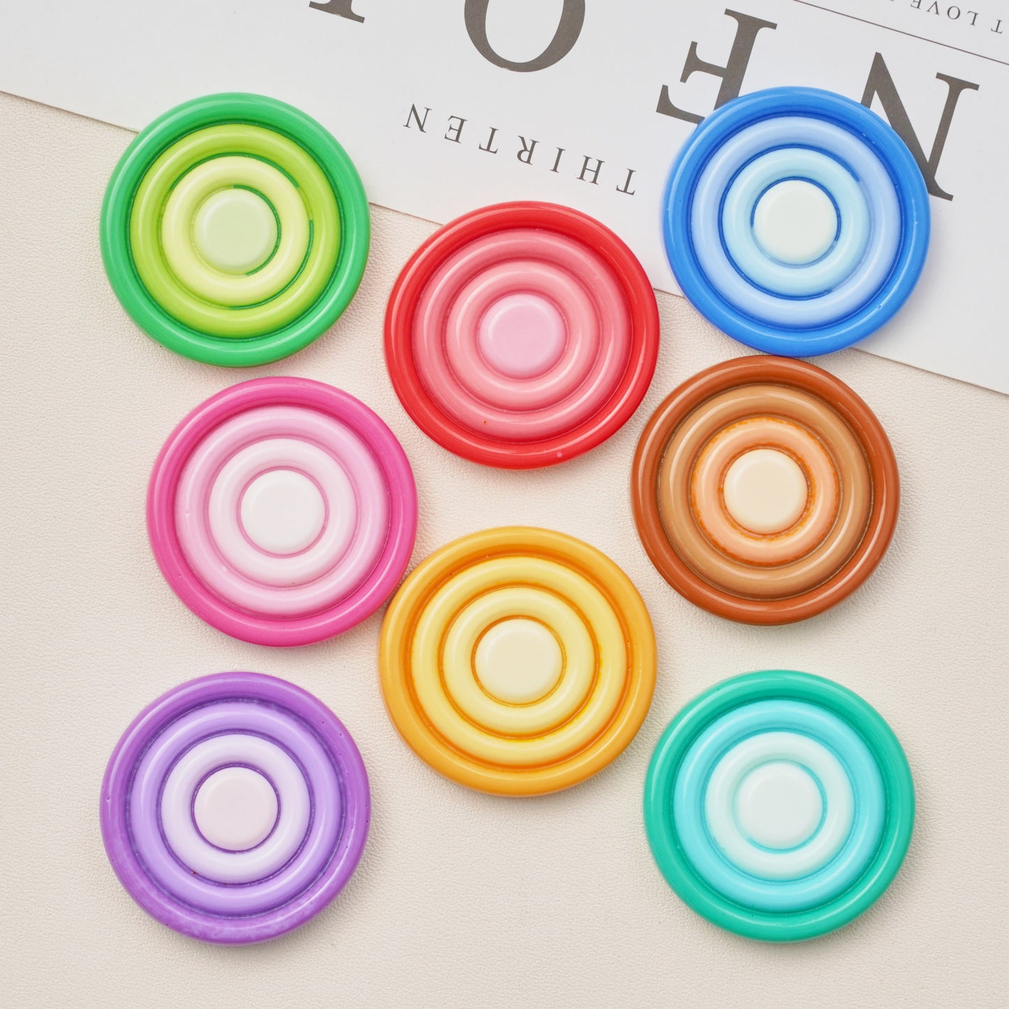 #B14 Small Size Rainbow Color Round-shaped Board Multiple Colors Mix